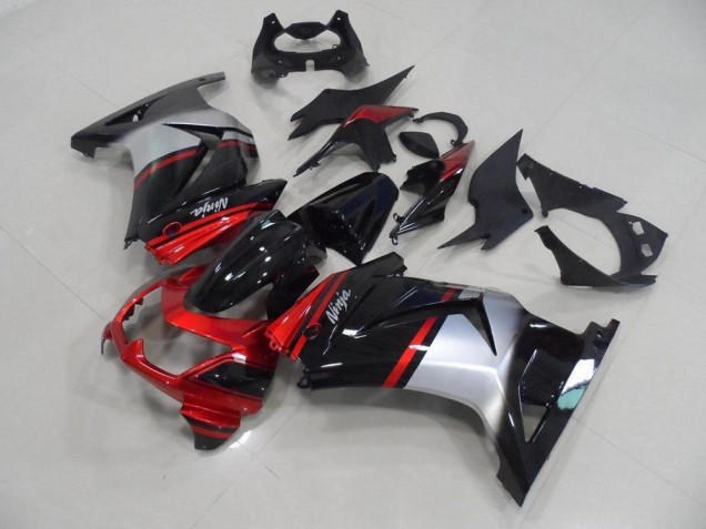Kawasaki ZX 250R 2008-2012 Motorrad Verkleidungen - Candy Rot Schwarz Silber